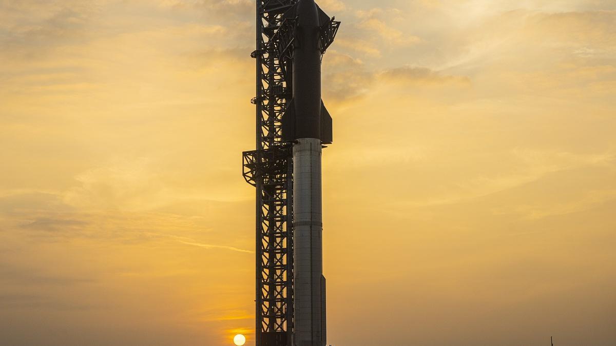 SpaceX      Starship