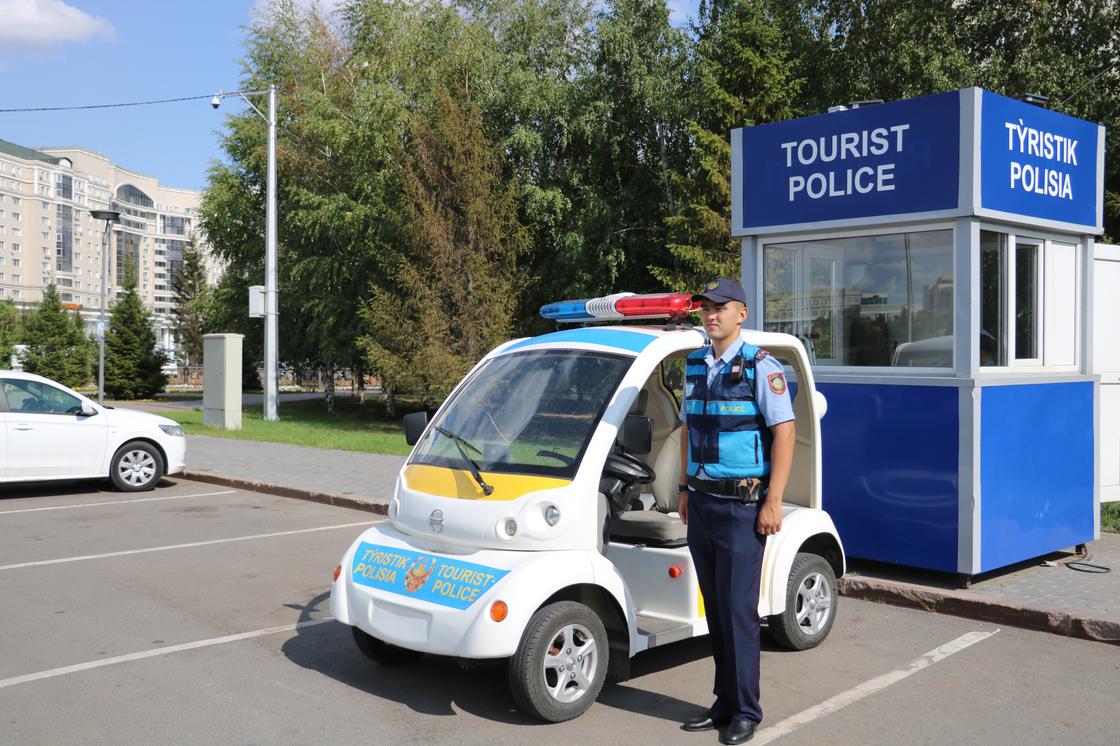 На страже туристов. Как несет службу новое туристическое подразделение полиции в Нур-Султане