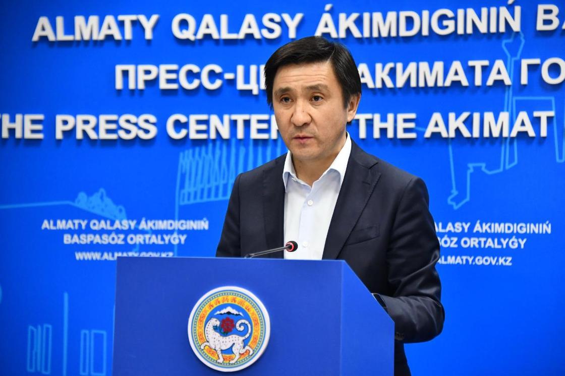 Замакима Алматы оправдался, почему не надел маску на брифинг Замакима Алматы оправдался, почему не надел маску на брифинг
