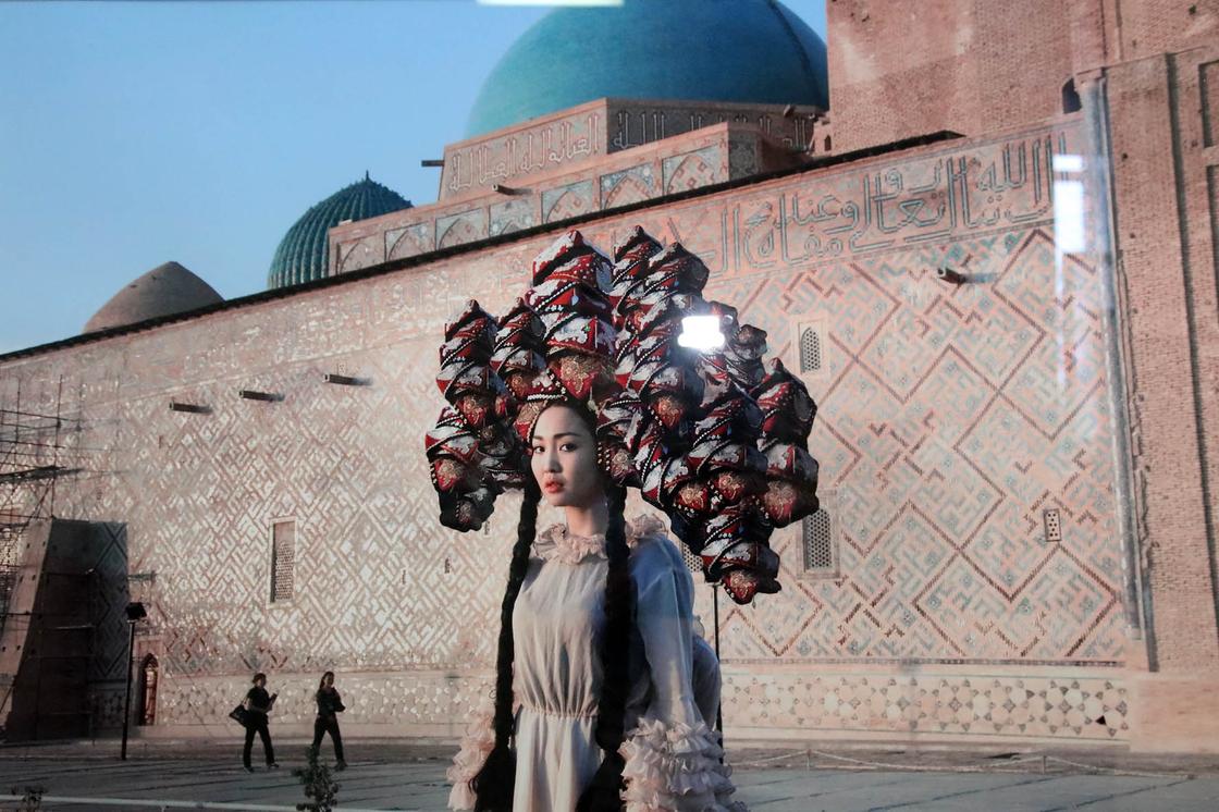 «Ұлы Дала хикаялары»: Таразда Қазақстанның замануи өнер көрмесі ашылды