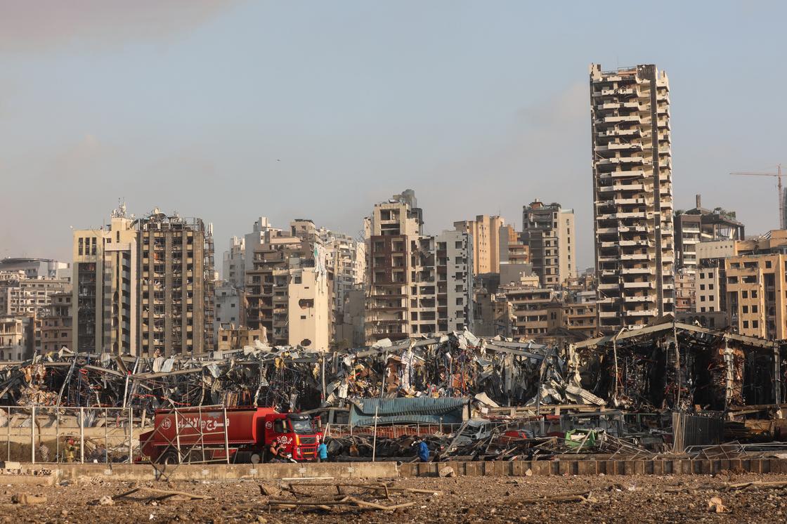 Как выглядит Бейрут после взрыва (фото, видео)
