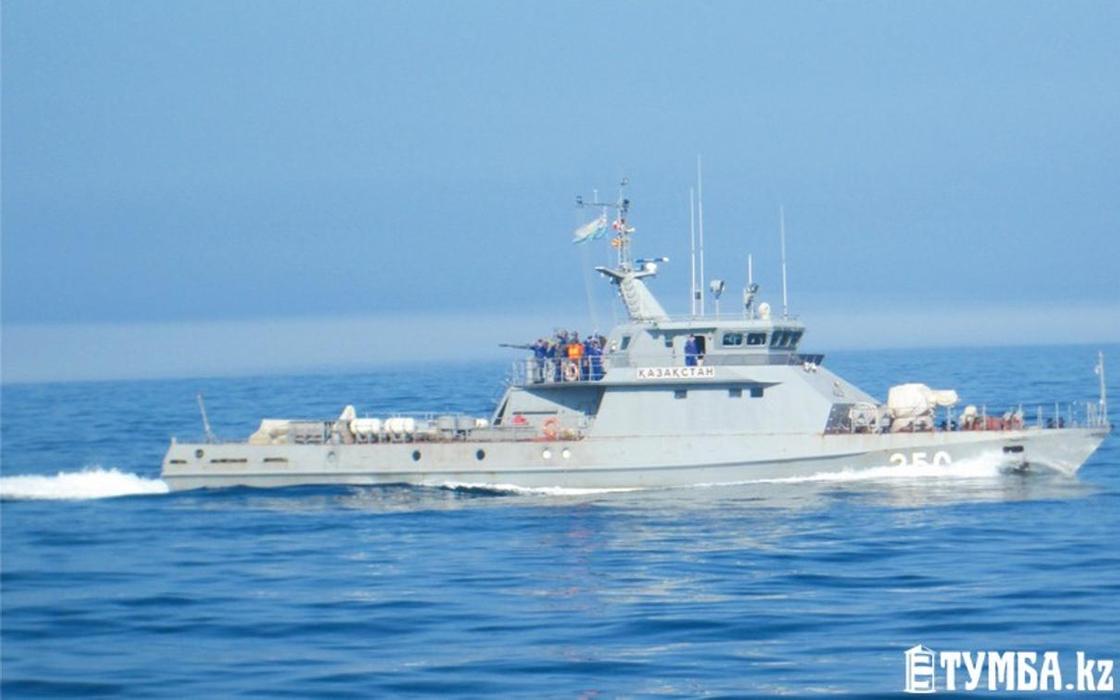 СМИ сообщили о суициде матроса на корабле в Актау