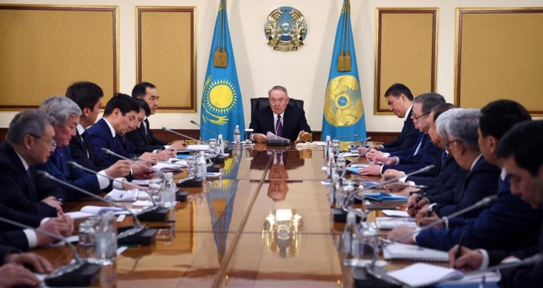 «Мы не должны подвергать людей опасности»: Назарбаев – акимам