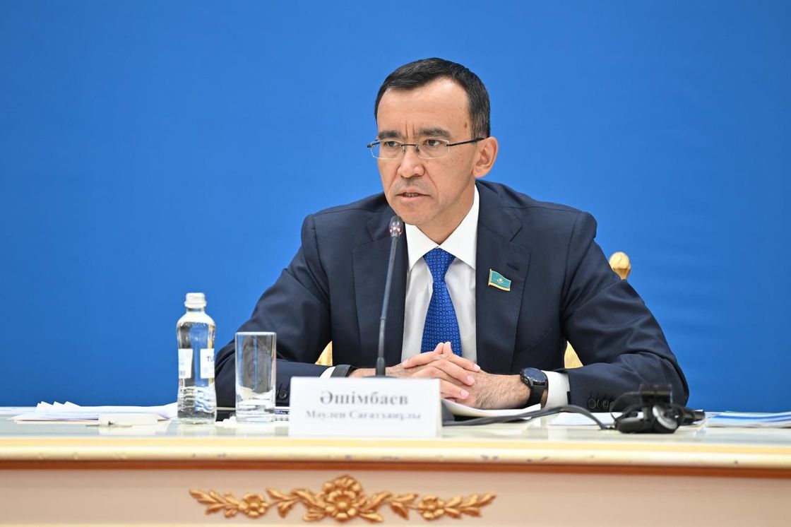 Маулен Ашимбаев