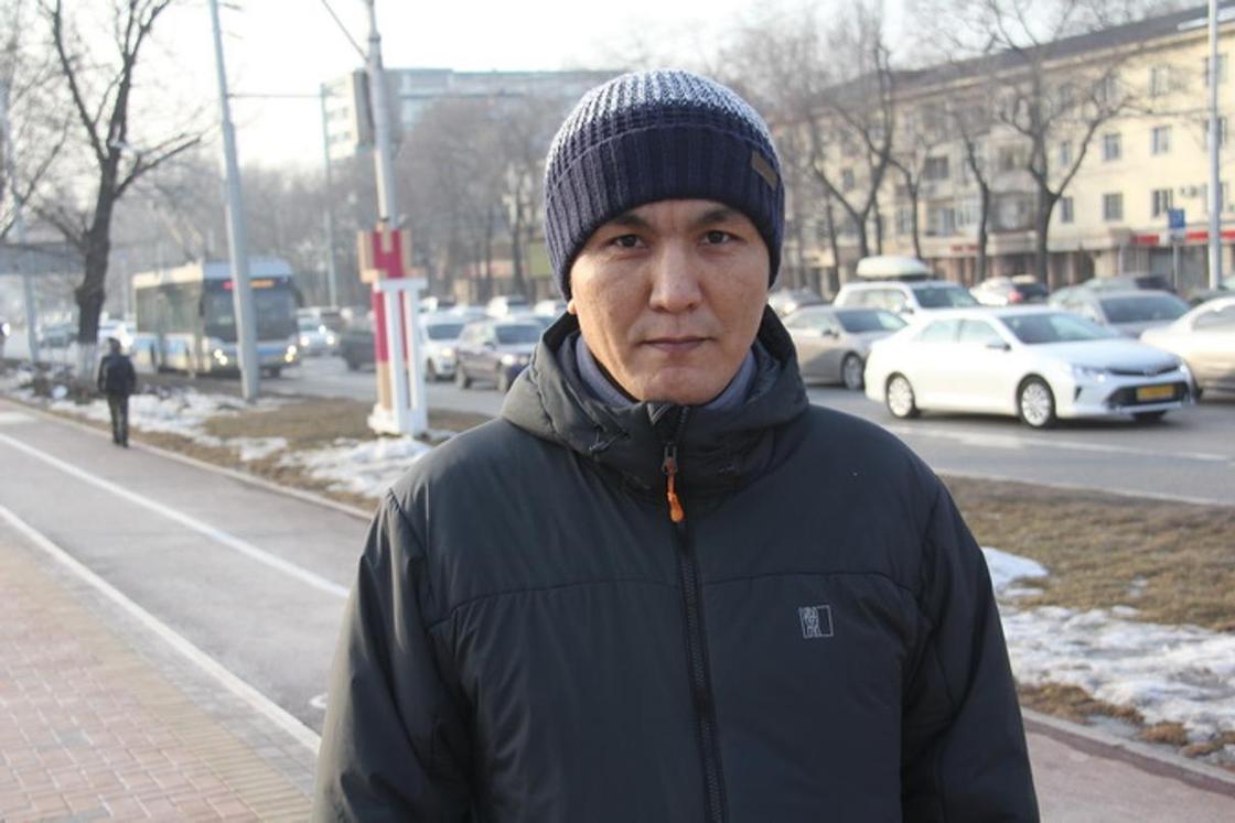 "Средь бела дня могут порезать": казахстанцы высказались относительно безопасности в стране (фото)