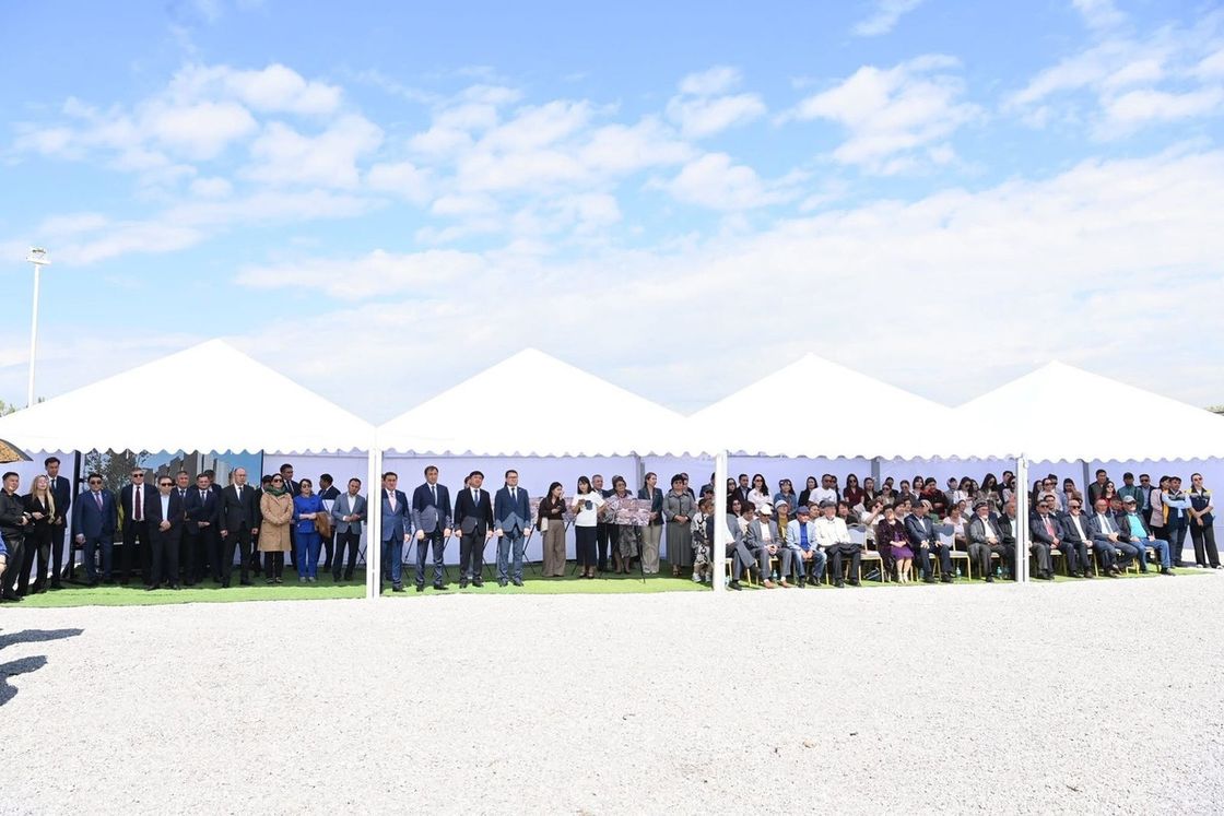 Президенттік кітапхананың іргетасы қаланды