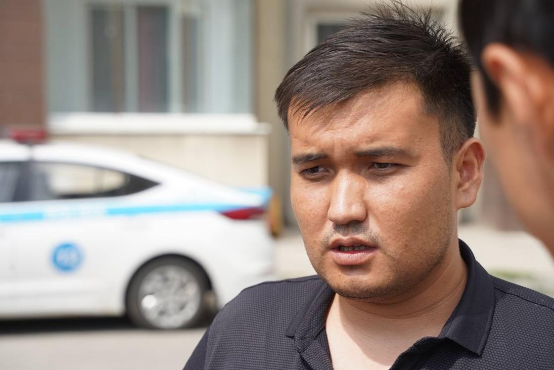 Житель многоэтажки, горевшей в Алматы