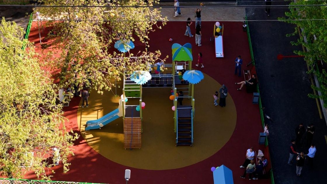 Двор в городе Астана