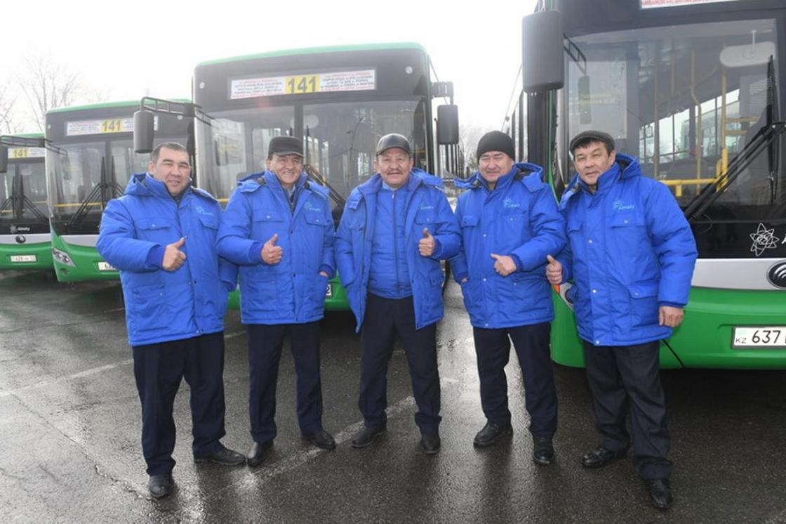 В Алматы обновляется еще один автобусный маршрут (фото)