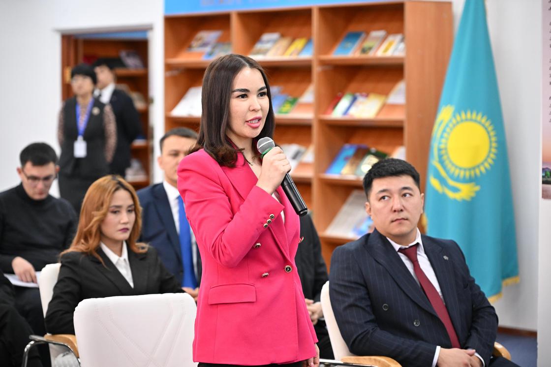 Встреча Маулена Ашимбаева с жителями Атырауской области