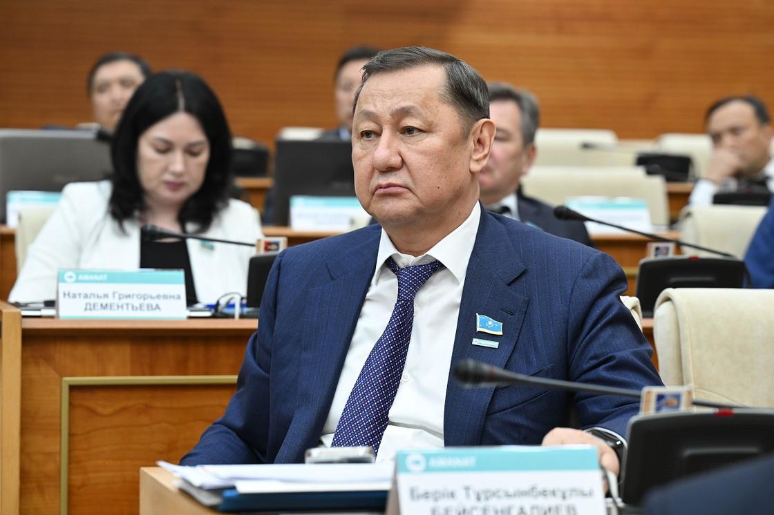 Берик Бейсенгалиев Берик Бейсенгалиев