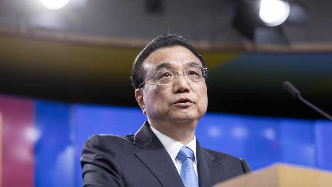 Премьер КНР признал ошибки страны в реагировании на эпидемию коронавируса