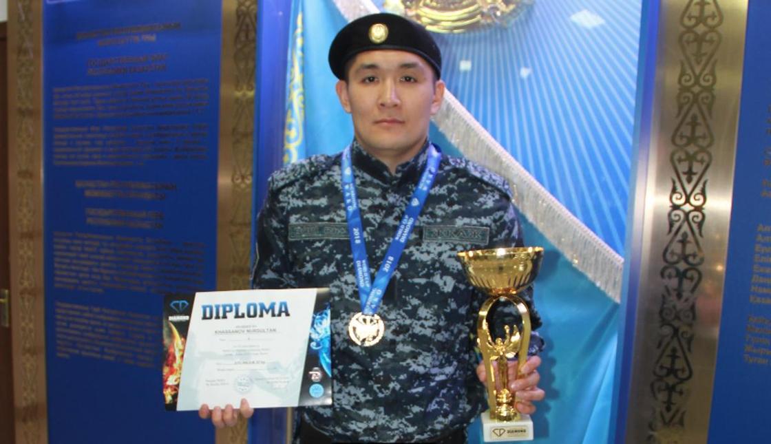 Полицейский Нурсултан из Павлодара выиграл чемпионат мира по кикбоксингу