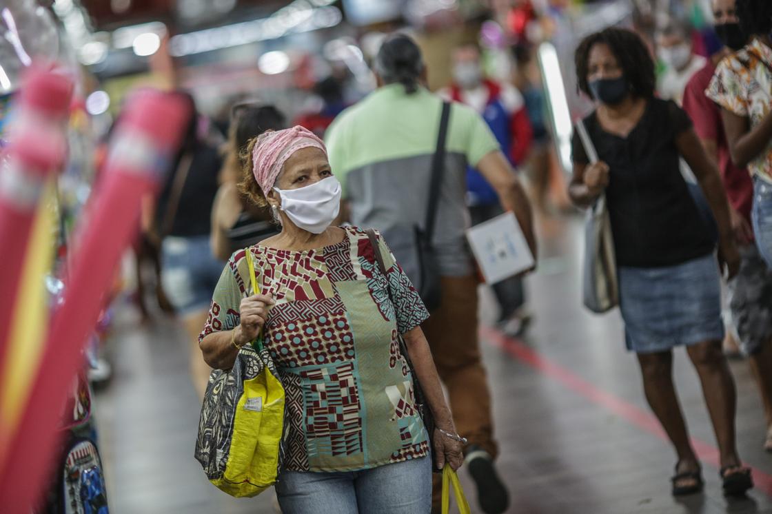 Глава ВОЗ предупредил о новой опасной фазе пандемии коронавируса