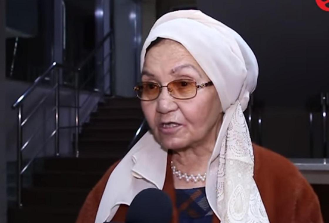 Зейнеп Ахметова. Видеодан кадр Зейнеп Ахметова. Видеодан кадр
