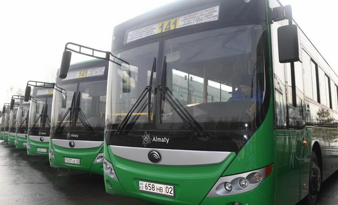 В Алматы обновляется еще один автобусный маршрут (фото)