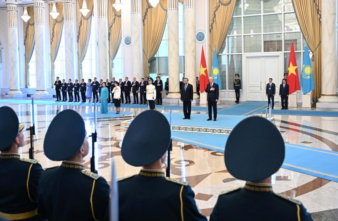 Официальная церемония встречи Официальная церемония встречи