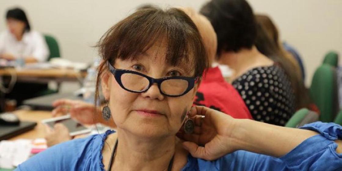 Казахстанка пожаловалась на вымирание казахской культуры