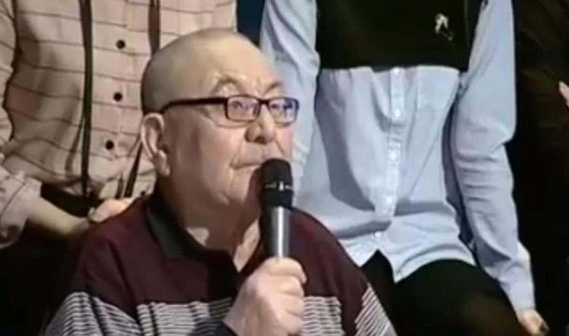 72-летний мужчина признался что в состоянии 24 часа развлекаться с молодыми девушками 72-летний мужчина признался что в состоянии 24 часа развлекаться с молодыми девушками