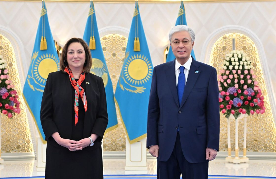 Касым-Жомарт Токаев и Джули Стаффт