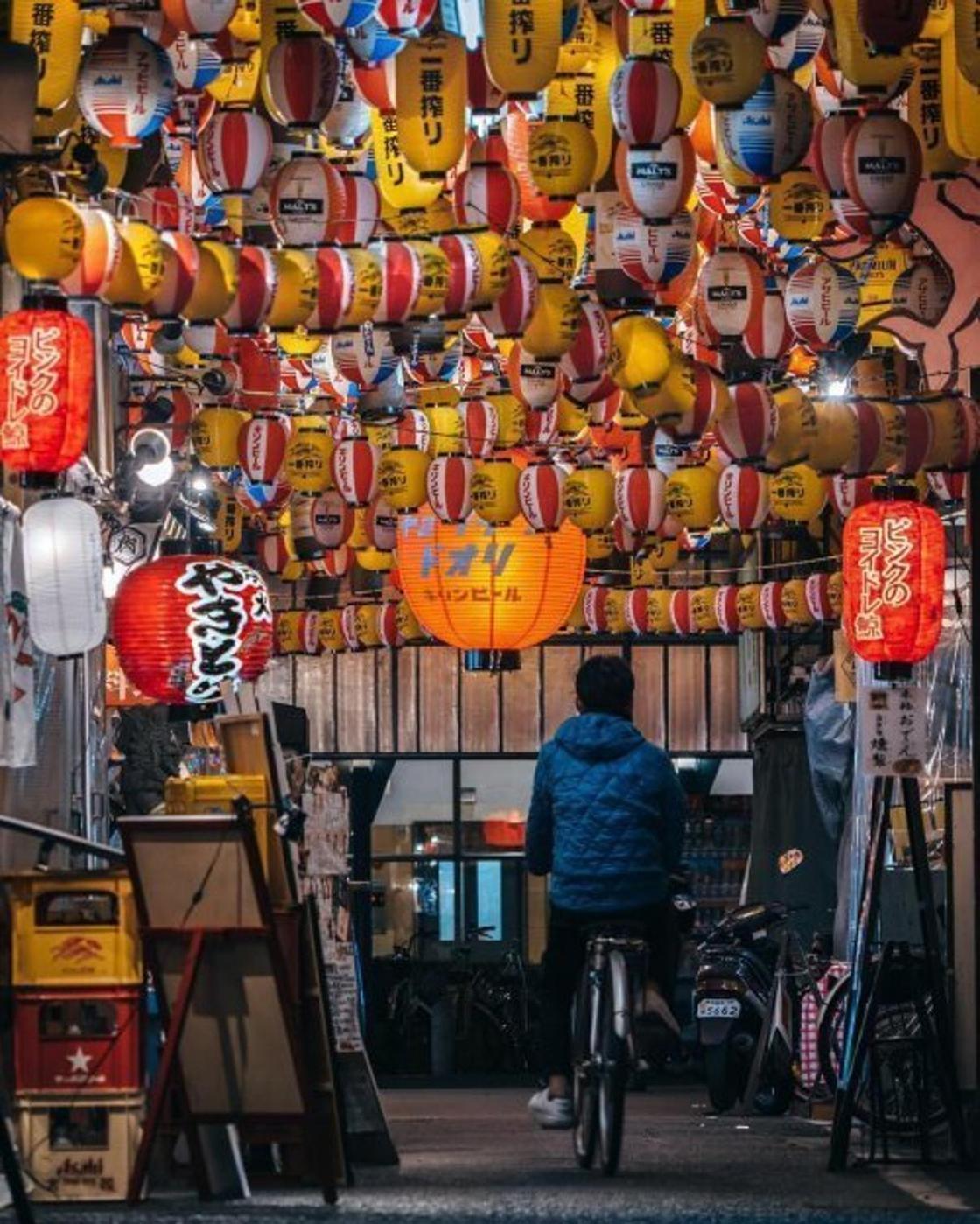 Уличный фотограф запечатлел уникальную красоту Восточной Азии