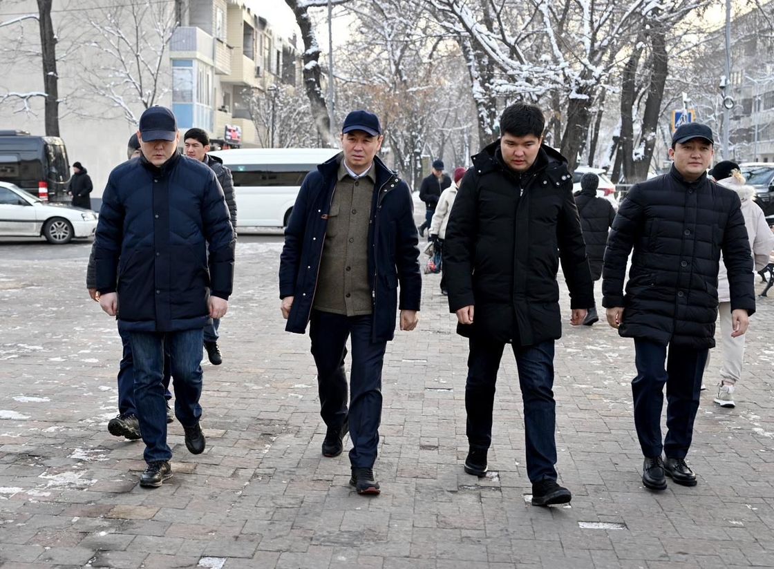 Дархан Сатыбалды на рабочем объезде Турксибского района