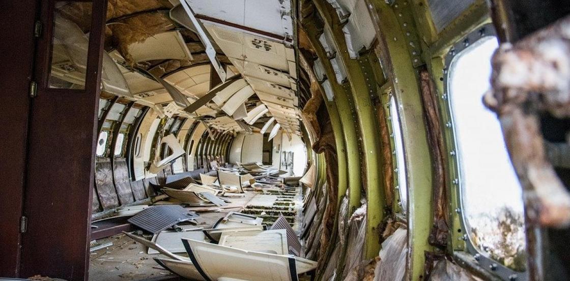 Тела погибших и "черный ящик" нашли на месте крушения самолета в Афганистане
