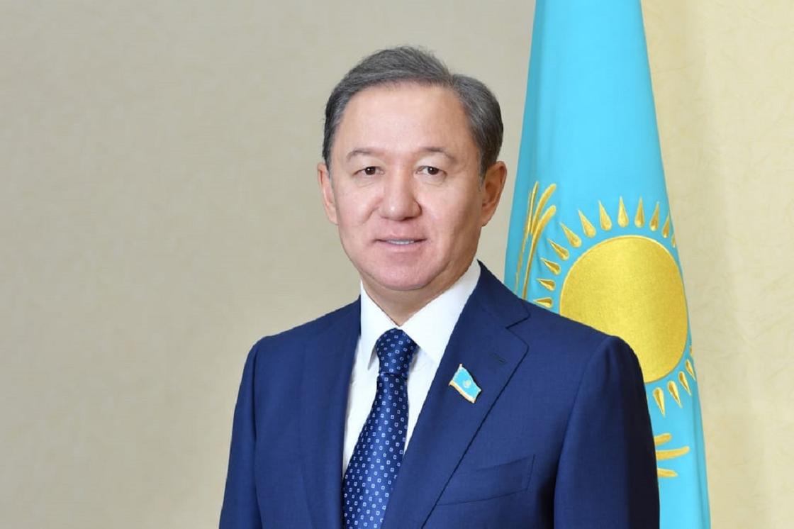 Нигматулин поздравил казахстанцев с Курбан айтом