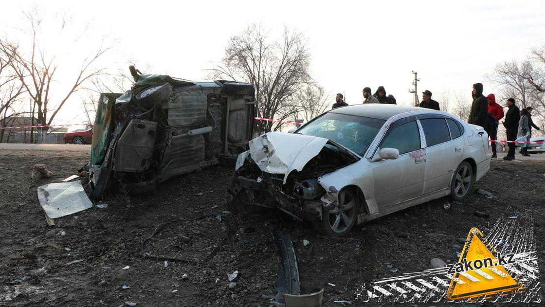 Место аварии в Алматинской области