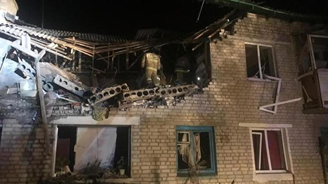 Взрыв прогремел в жилом доме под Ростовом: есть погибшие (фото)