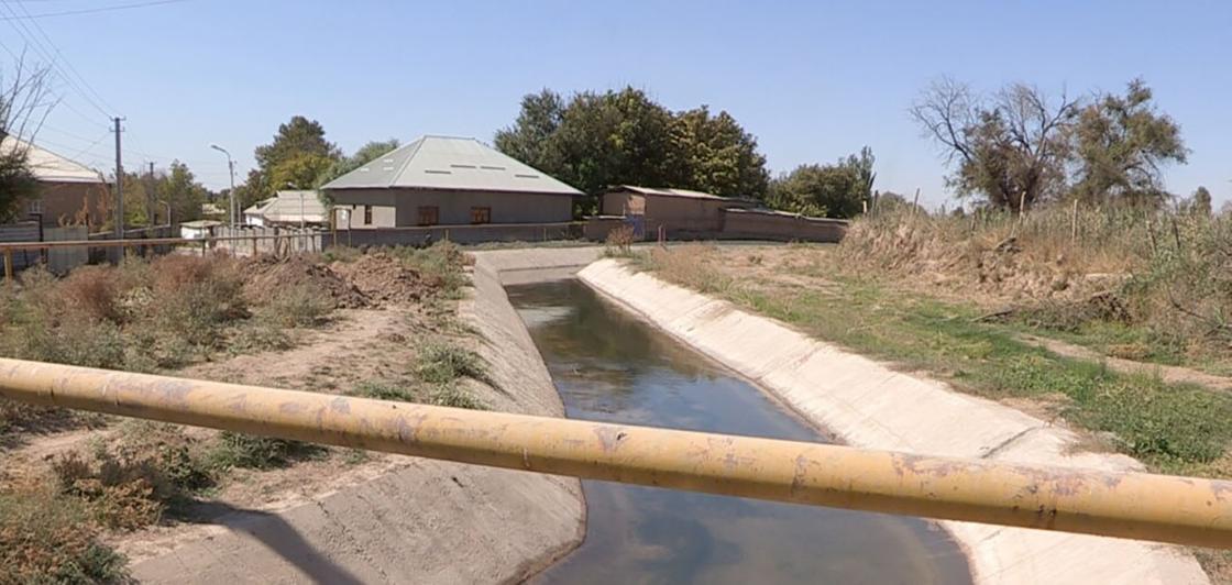 Канал в селе Жана Турмыс в Туркестанской области
