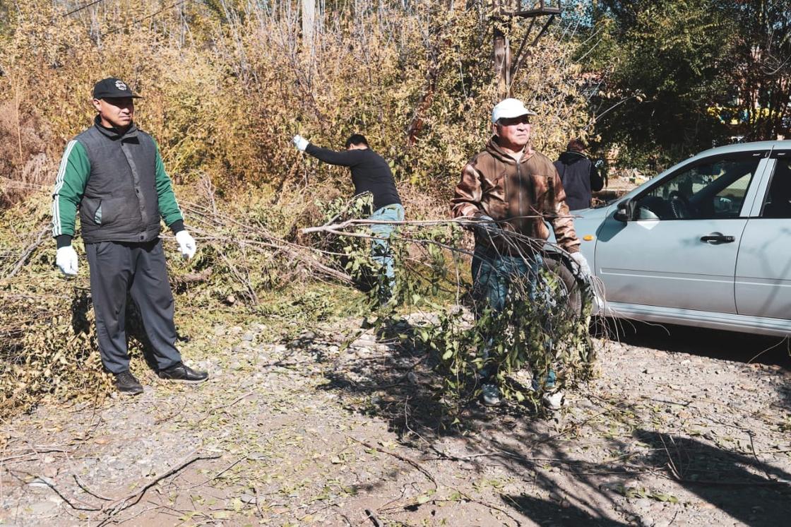 Эко-уборка в Глубоковском районе ВКО