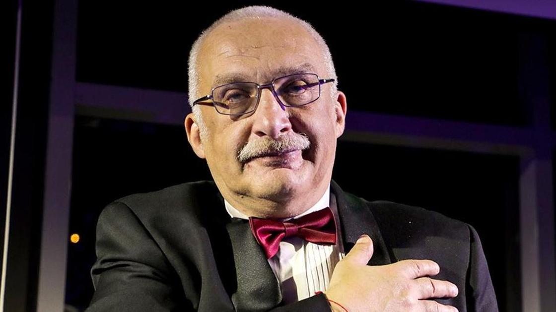 Друзю разрешили вернуться в "Что? Где? Когда?". Бер назвал это позором Друзю разрешили вернуться в "Что? Где? Когда?". Бер назвал это позором
