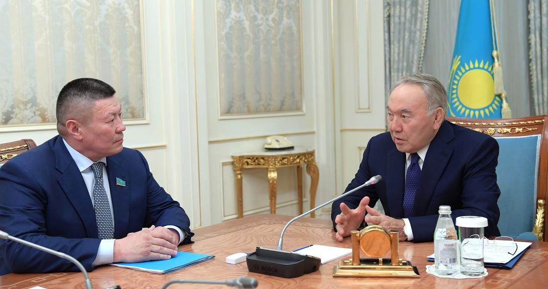 Назарбаев выразил соболезнования семье Кара майора