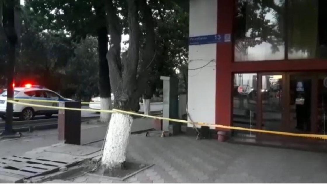 Парня убили в ходе драки возле кафе в Шымкенте