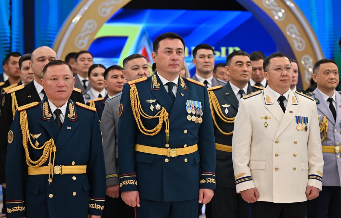 Мемлекеттік наградалар тапсыру рәсімі Мемлекеттік наградалар тапсыру рәсімі