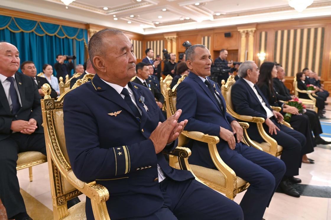 көлік саласының қызметкерлері көлік саласының қызметкерлері