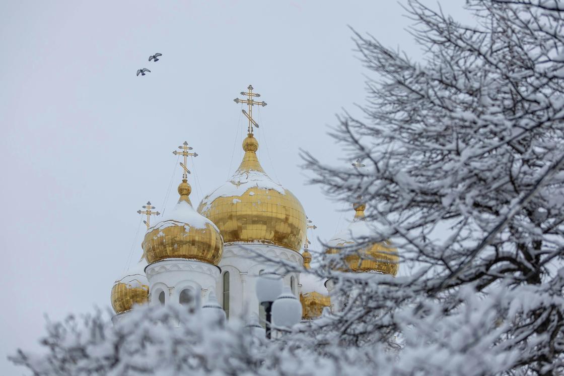 Церковь зимой