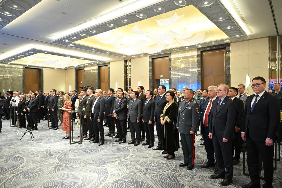 Минута молчания Минута молчания
