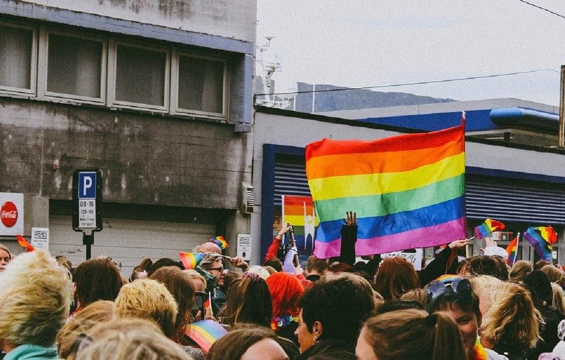 Заявление на проведение ЛГБТ-митинга взбудоражило шымкентцев