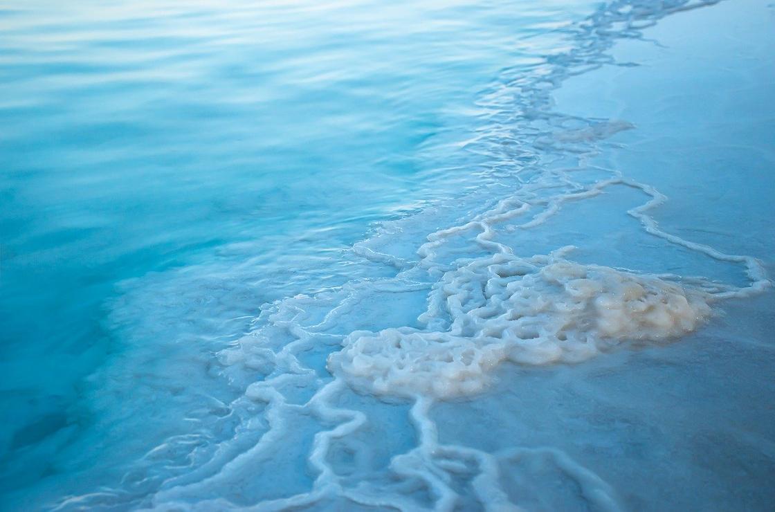 Скопление соли в Мертвом море