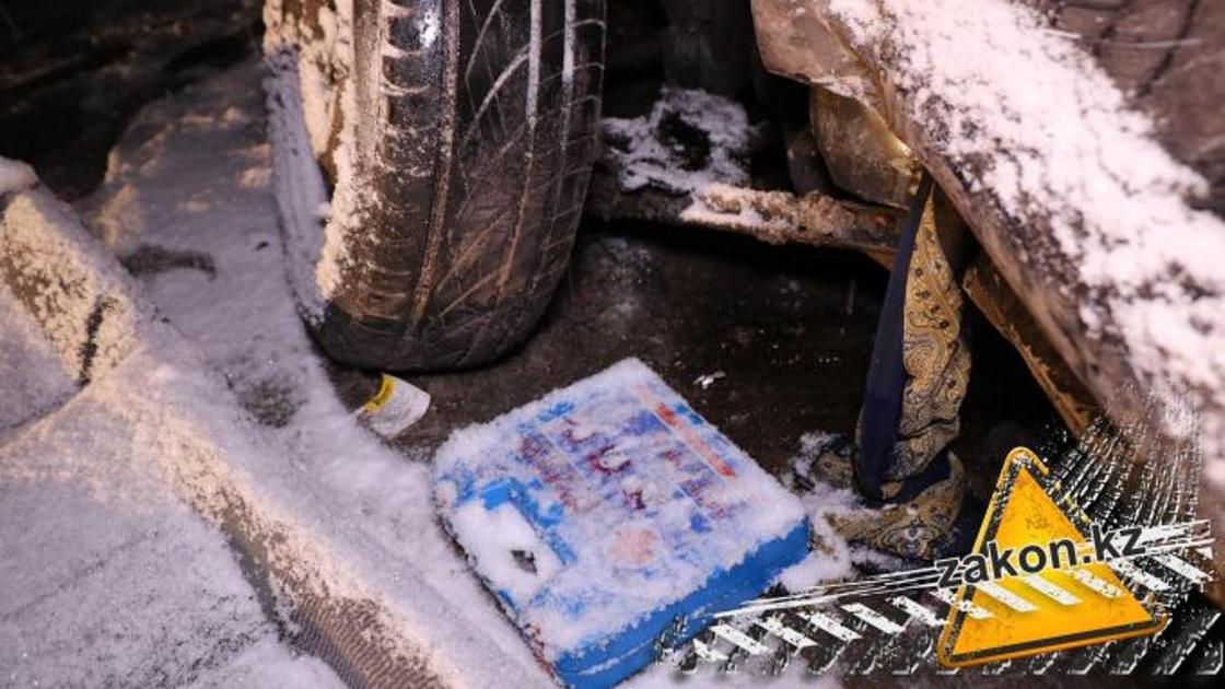 Мать водителя погибла в жуткой аварии на трассе Алматы-Хоргос (фото) Мать водителя погибла в жуткой аварии на трассе Алматы-Хоргос (фото)
