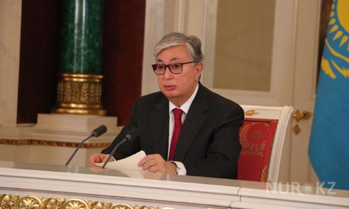 Токаев подписал закон о повышении пособия на ребенка до 21 тыс. тенге