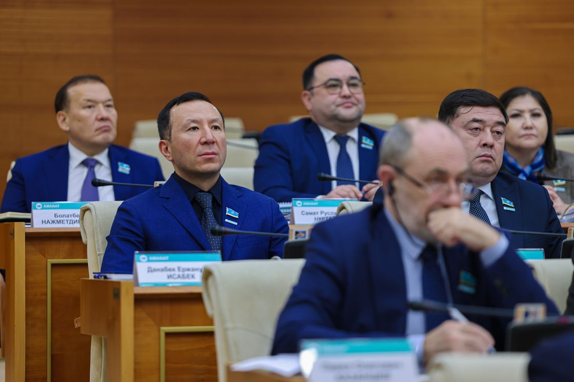 Заседание партии AMANAT