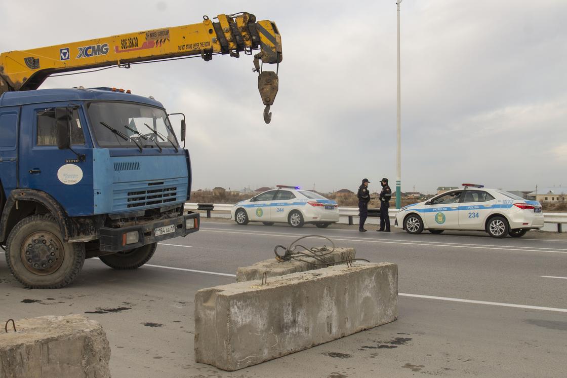 Закрывают на карантин: блокпосты выставили вокруг Кызылорды