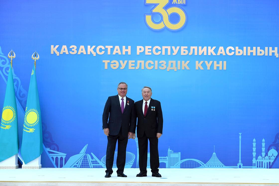 Нурсултан Назарбаев и Андрей Костин