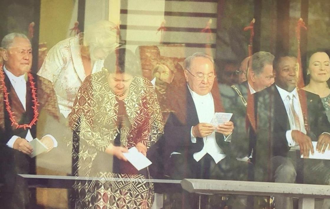 Назарбаев надел фрак на церемонию восхождения на престол императора Японии (фото)