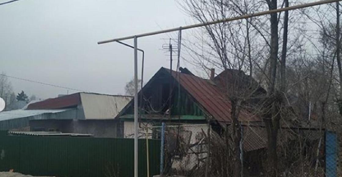 Трое детей погибли в пожаре в Алматинской области
