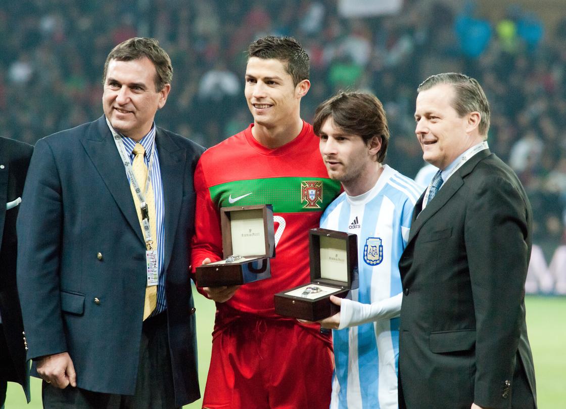 Лионель Месси и Криштиану Роналду после матча Португалия против Аргентины (2011)