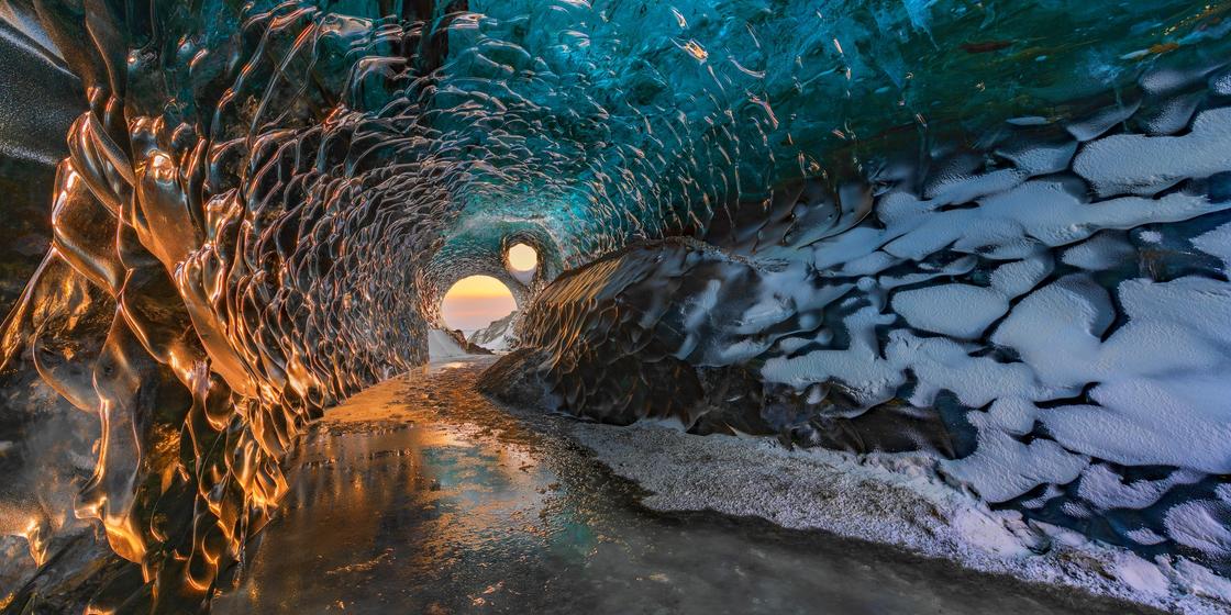 Пещера в Исландии